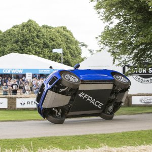 Jaguar-F-Pace-Goodwood-Two-Wheel.jpg