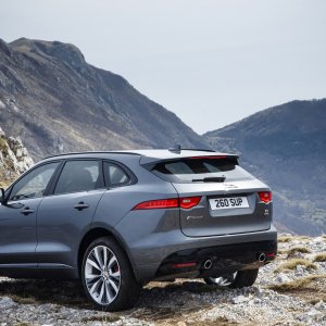 2017-Jaguar-F-Pace-First-Edition-rear-three-quarter.jpg