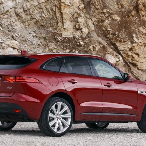 2017-Jaguar-F-Pace-First-Edition-rear-three-quarter-02-1.jpg